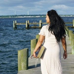 Meet your Posher, Marisabel